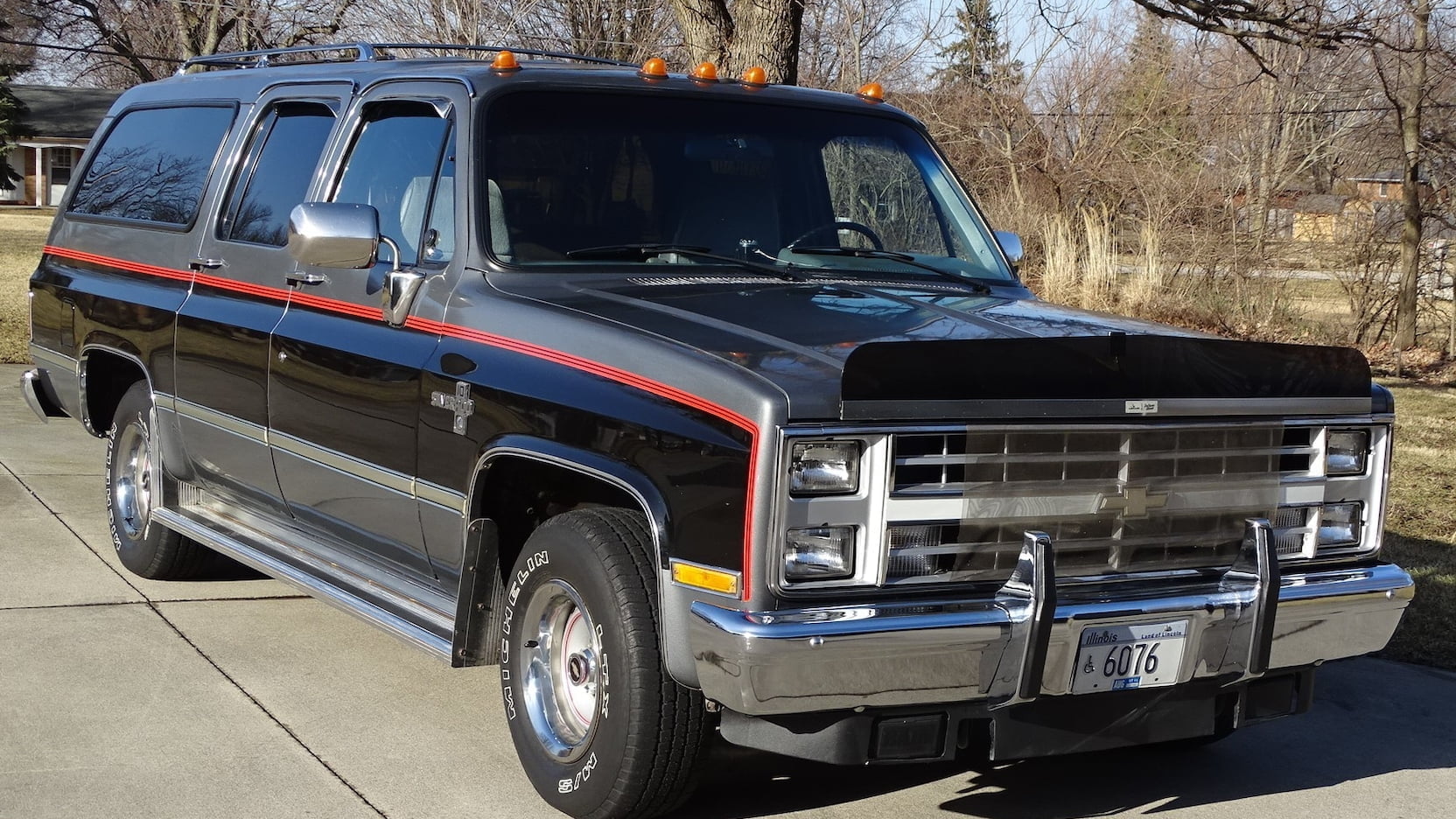 Chevrolet suburban 1987