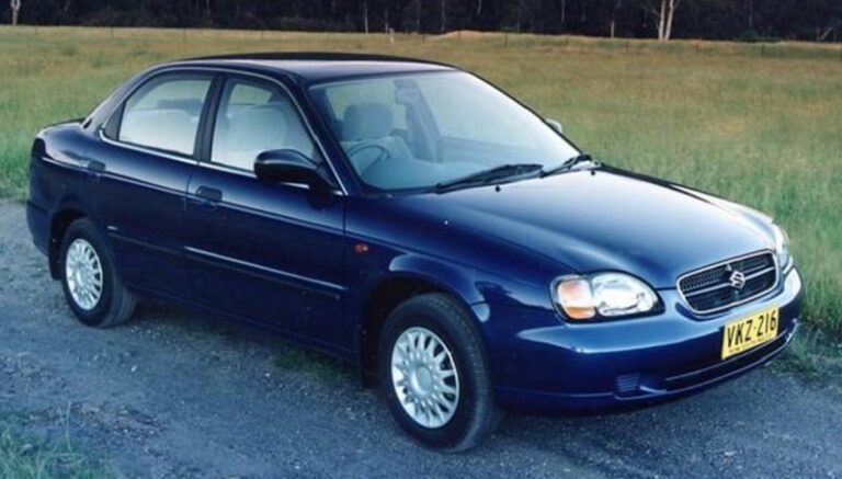 Suzuki baleno 2001