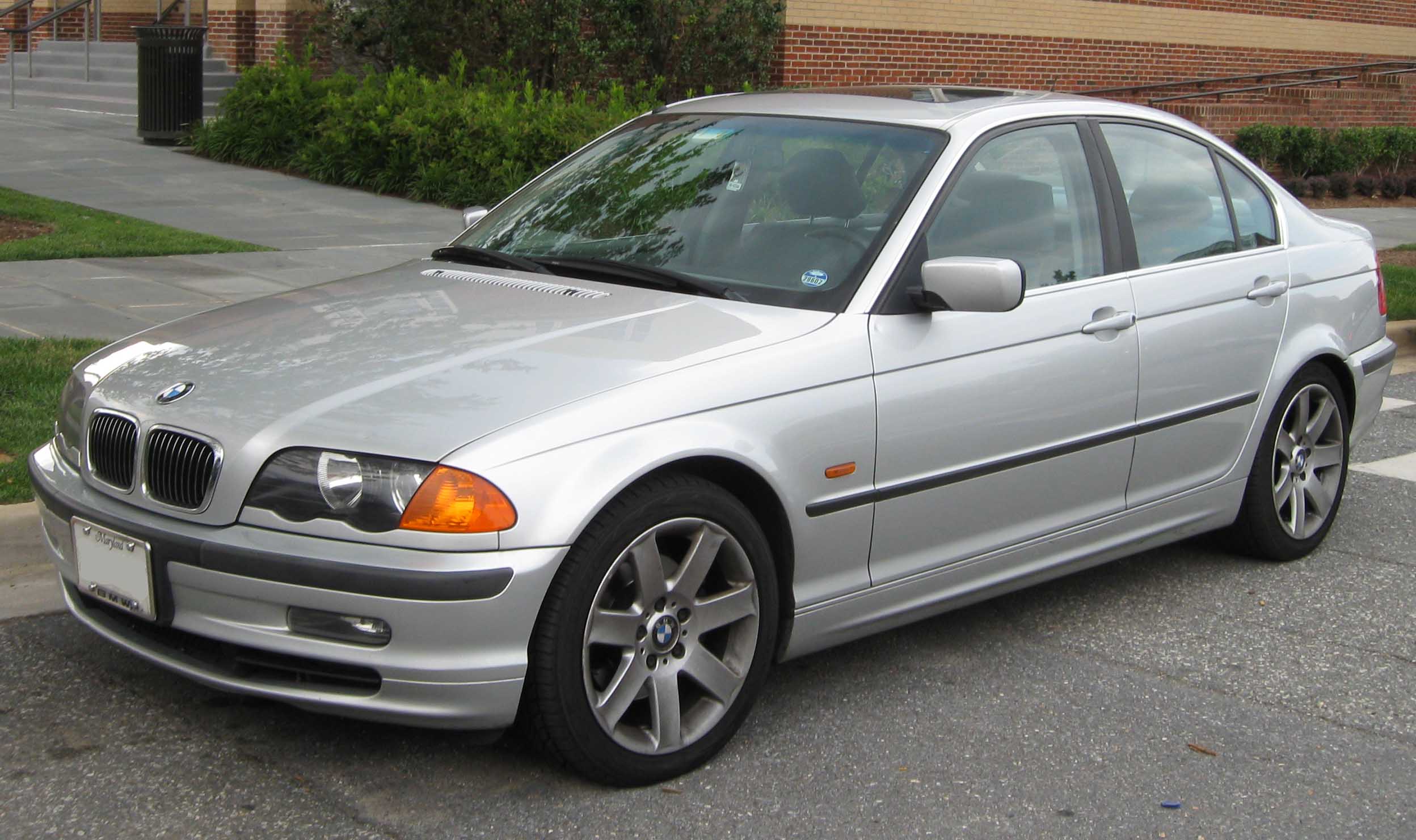 Parts Catalog BMW 328is Sedan 1998 AutoParts and Spare Parts