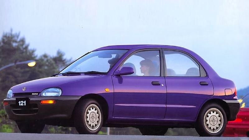 Descargar Manual Mazda 121 1993 de Reparación PDF GRATIS