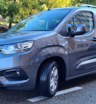 Descargar Manual Toyota Proace City Verso 2022 de Usuario
