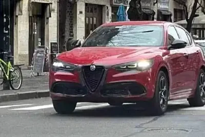 Descargar Manual de Propietario Alfa Romeo Stelvio MCA 2023