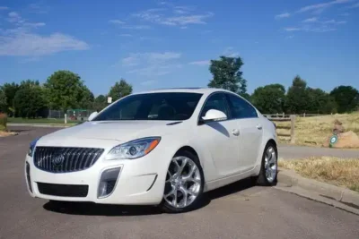 Descargar Manual de Propietario Buick Regal 2015 en Español PDF Gratis