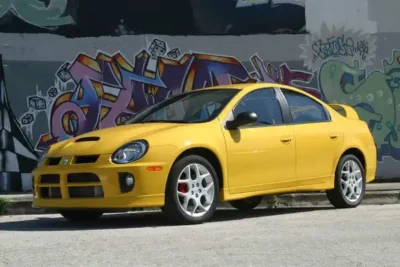 Descargar Manual de Propietario Dodge Neon SRT4 2004