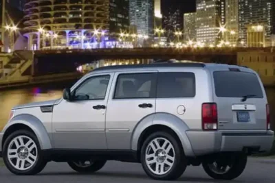 Descargar Manual de Propietario Dodge Nitro 2009