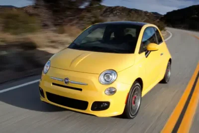 Descargar Manual de Propietario FIAT 500 2012 en Español PDF Gratis