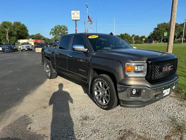 Descargar Manual de Propietario GMC Sierra 2015 en Español PDF Gratis