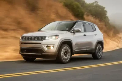 Download the 2017 Jeep Compass Owners Manual in Spanish (PDF) for free.