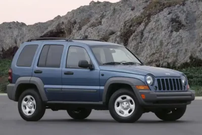 Descargar Manual de Propietario Jeep Liberty 2007