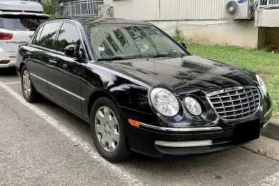 Download the 2005 KIA Opirus Owner's Manual in Spanish (PDF) for free.