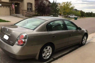 Descargar Manual de Propietario Nissan Altima 2006