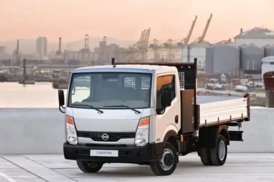 Descargar Manual de Propietario Nissan Cabstar 2014 en Español PDF Gratis