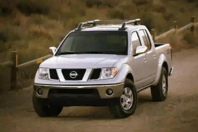 Descargar Manual de Propietario Nissan Frontier 2005