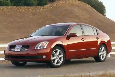 Descargar Manual de Propietario Nissan Maxima 2005