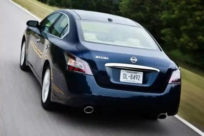 Descargar Manual de Propietario Nissan Maxima 2014