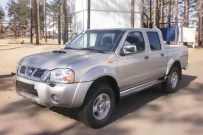 Descargar Manual de Propietario Nissan NP300 2011 en Español PDF Gratis