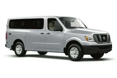 Descargar Manual de Propietario Nissan NV Passenger 2015