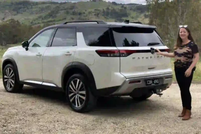 Descargar Manual de Propietario Nissan Pathfinder 2023