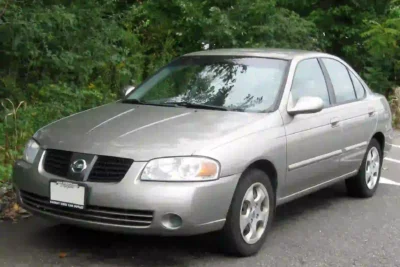 Descargar Manual de Propietario Nissan Sentra 2006