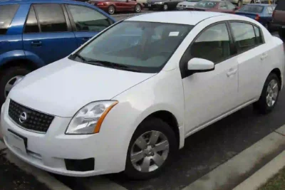 Descargar Manual de Propietario Nissan Sentra 2007