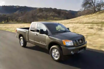 Descargar Manual de Propietario Nissan Titan 2009
