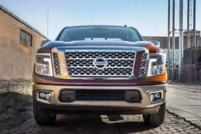 Descargar Manual de Propietario Nissan Titan 2017