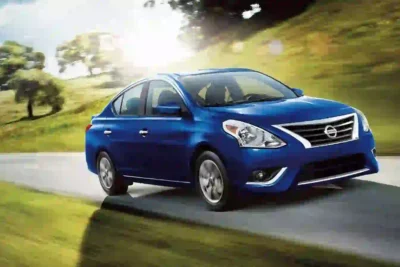 Descargar Manual de Propietario Nissan Versa Sedan 2017
