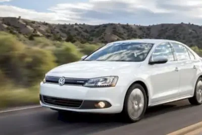 Descargar Manual de Propietario Volkswagen Jetta 2014