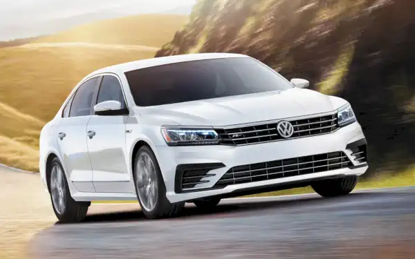 Descargar Manual de Propietario Volkswagen Passat 2017 en Español PDF Gratis