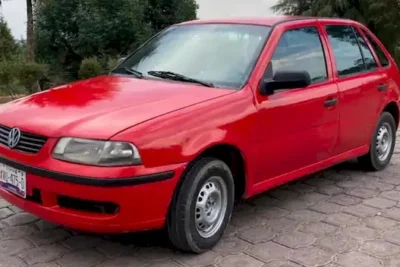 Descargar Manual de Propietario Volkswagen Pointer 2003 en Español PDF Gratis