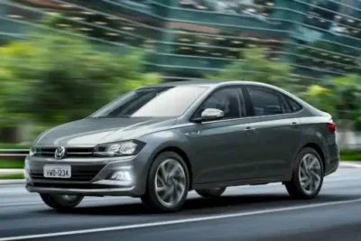 Descargar Manual de Propietario Volkswagen Polo Sedan 2018 en Español PDF Gratis