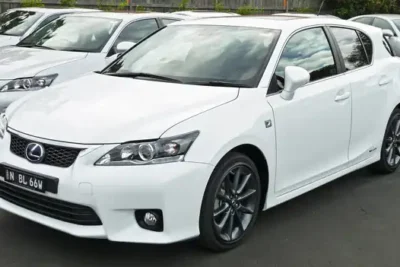 Descargar Manual de Propietario LEXUS CT200H 2011