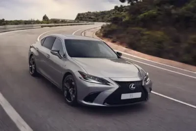 Descargar Manual de Propietario LEXUS ES 300H 2023