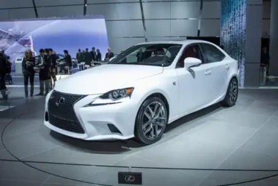 Descargar Manual de Propietario LEXUS IS 2014