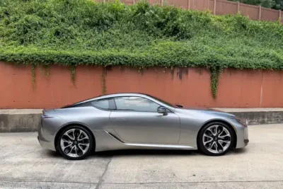 Descargar Manual de Propietario LEXUS LC 500H 2023