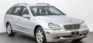 Descargar Manual de Propietario Mercedes Benz Clase C Wagon 2004