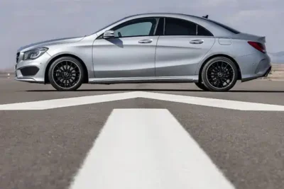 Descargar Manual de Propietario Mercedes Benz Clase Cla 2013