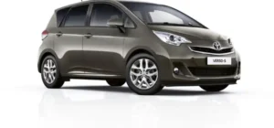 Descargar Manual de Propietario TOYOTA Verso 2015