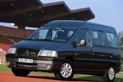 Descargar Manual de Taller Citroen Jumpy Combi 2006 PDF Gratis