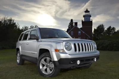 Descargar Manual de Taller Jeep Patriot 2010 PDF Gratis