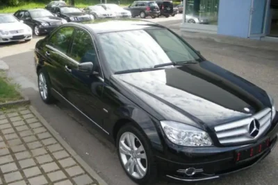 Descargar Manual de Taller Mercedes-Benz C 180 CGI Berlina 2010-2014 PDF Gratis