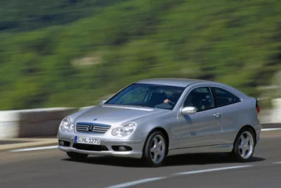Descargar Manual de Taller Mercedes-Benz C 240 Estate 2001-2005 PDF Gratis