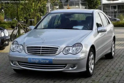 Descargar Manual de Taller Mercedes-Benz Clase C W203 2004 PDF Gratis
