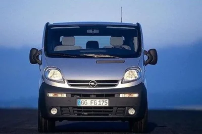 Descargar Manual de Taller Opel Vivaro 2005 PDF Gratis