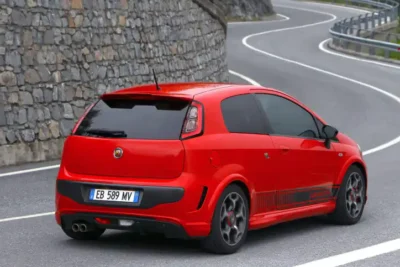 Descargar Catalogo de Partes Abarth Punto Evo 2010 Gratis
