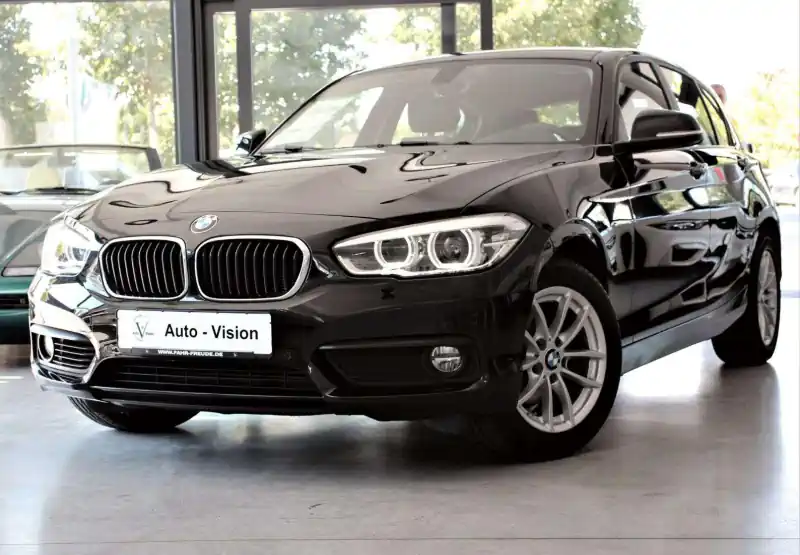 Laden Sie den BMW 118i 2018 Ersatzteilkatalog kostenlos herunter