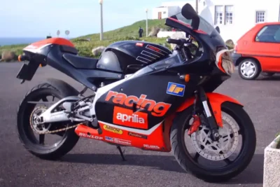 Descargar Manual de Propietario Moto Aprilia RS125 2002 PDF Gratis
