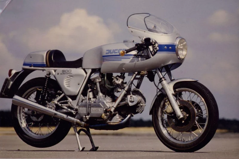 Descargar Manual de Propietario Moto Ducati 900 SS 1975 PDF Gratis