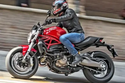 Descargar Manual de Propietario Moto Ducati Monster 821 2017 PDF Gratis