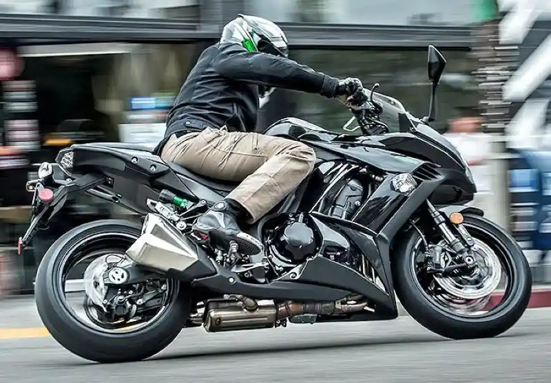 Descargar Manual de Propietario Moto Kawasaki Z1000SX 2016 en Español PDF Gratis